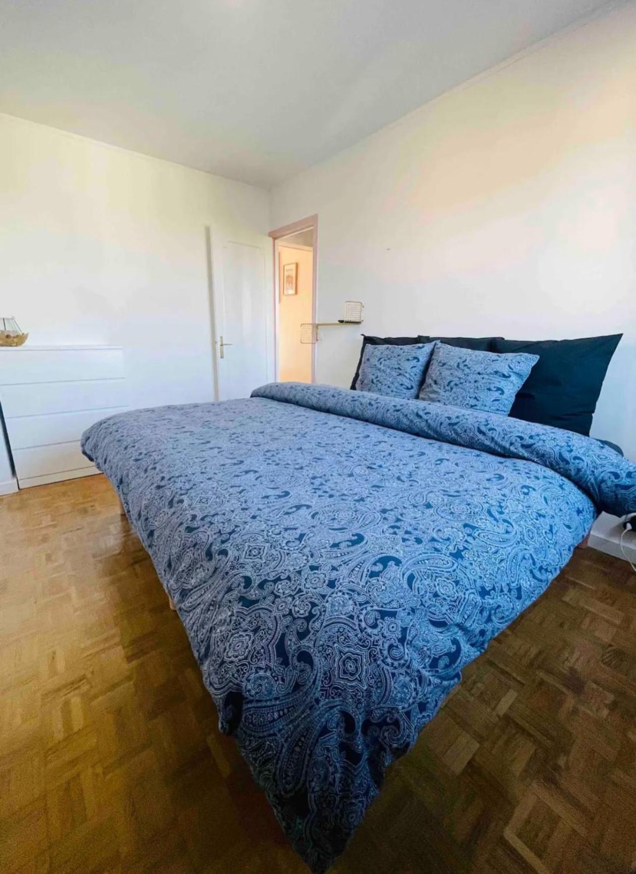 Modern 2 Bedroom Apartment Near Paris Metro, Giant Flat Screen Tv 85 Inches, Balcony, Free Parking Ivry-sur-Seine Eksteriør billede
